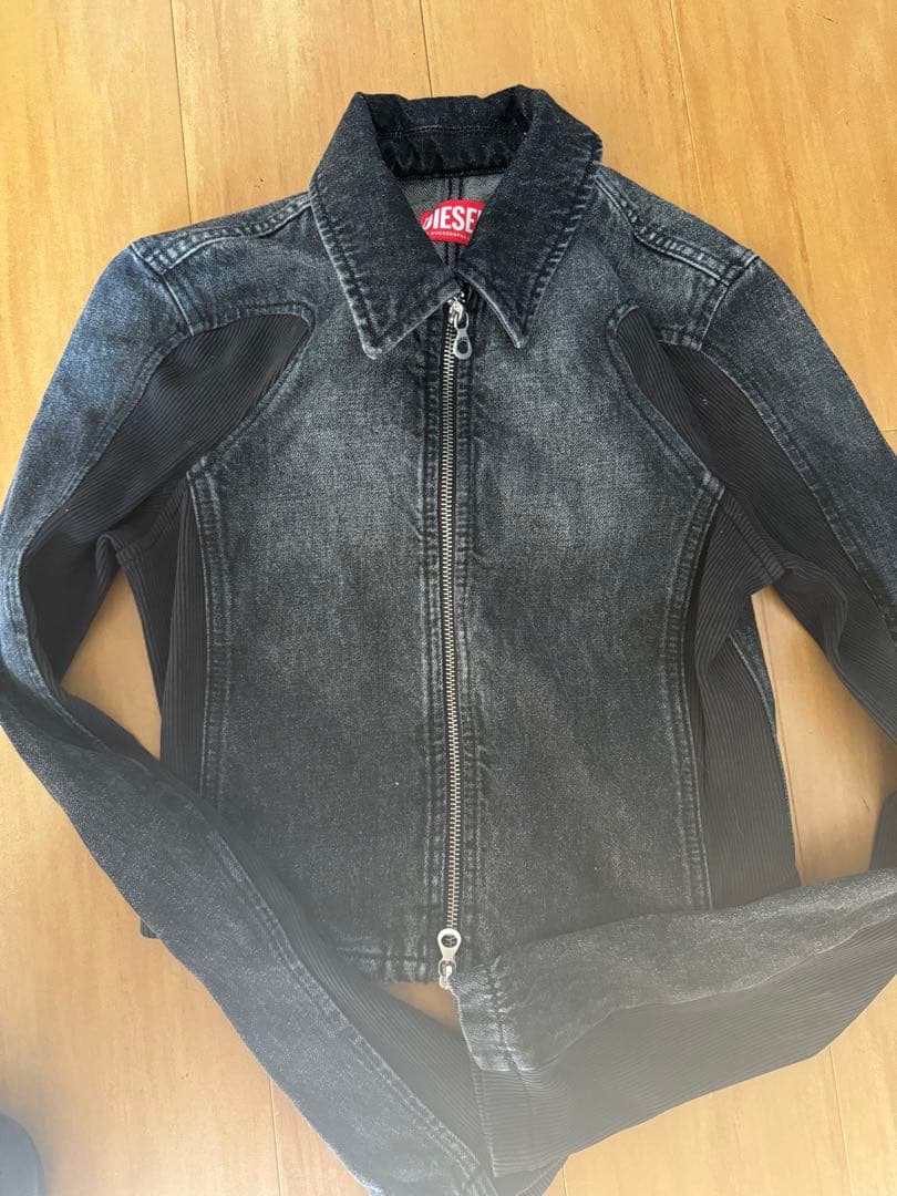 DIESEL ダークグレー ジャケット Men's Quilted down jacket in ViralOff® Taslan | Grey | Diesel