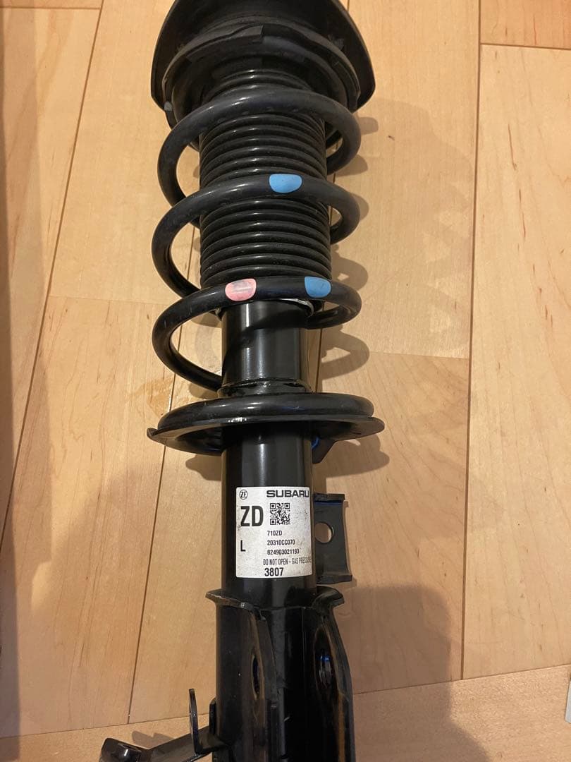 GR86 純正オプションザックスダンパー - メルカリ