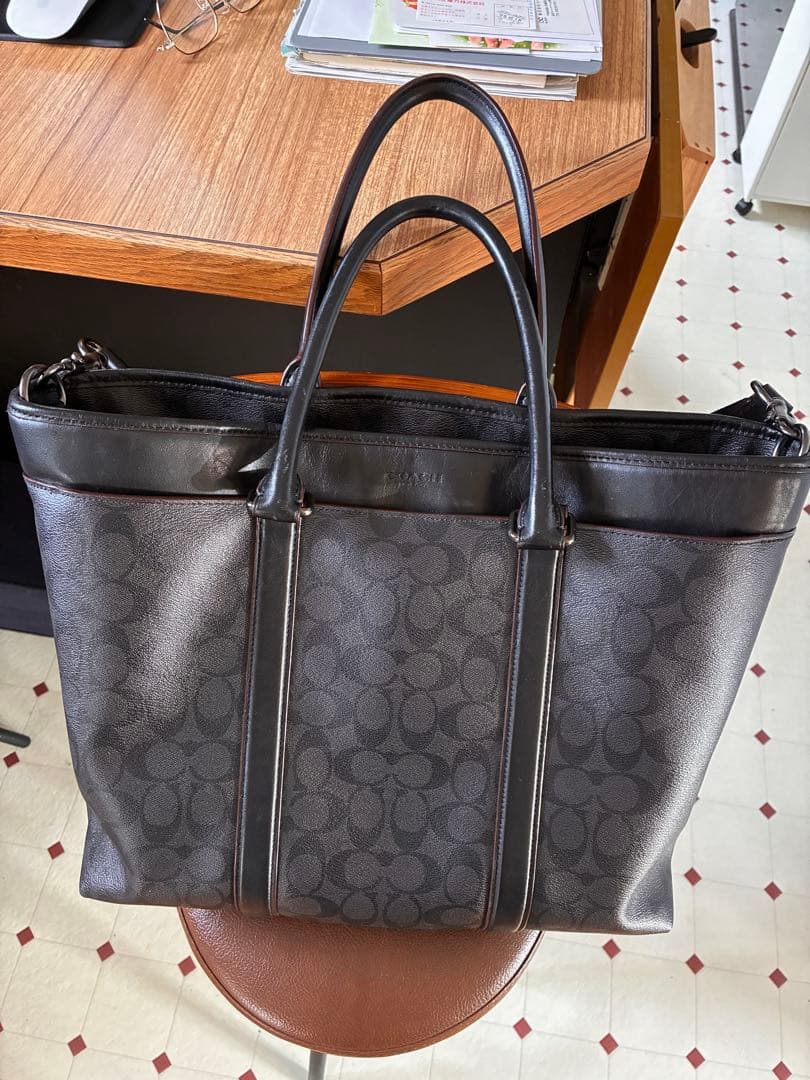 COACH ブラック レザービジネスバッグ COACH - コーチ／COACH バッグ ブリーフケース ビジネスバッグ 鞄