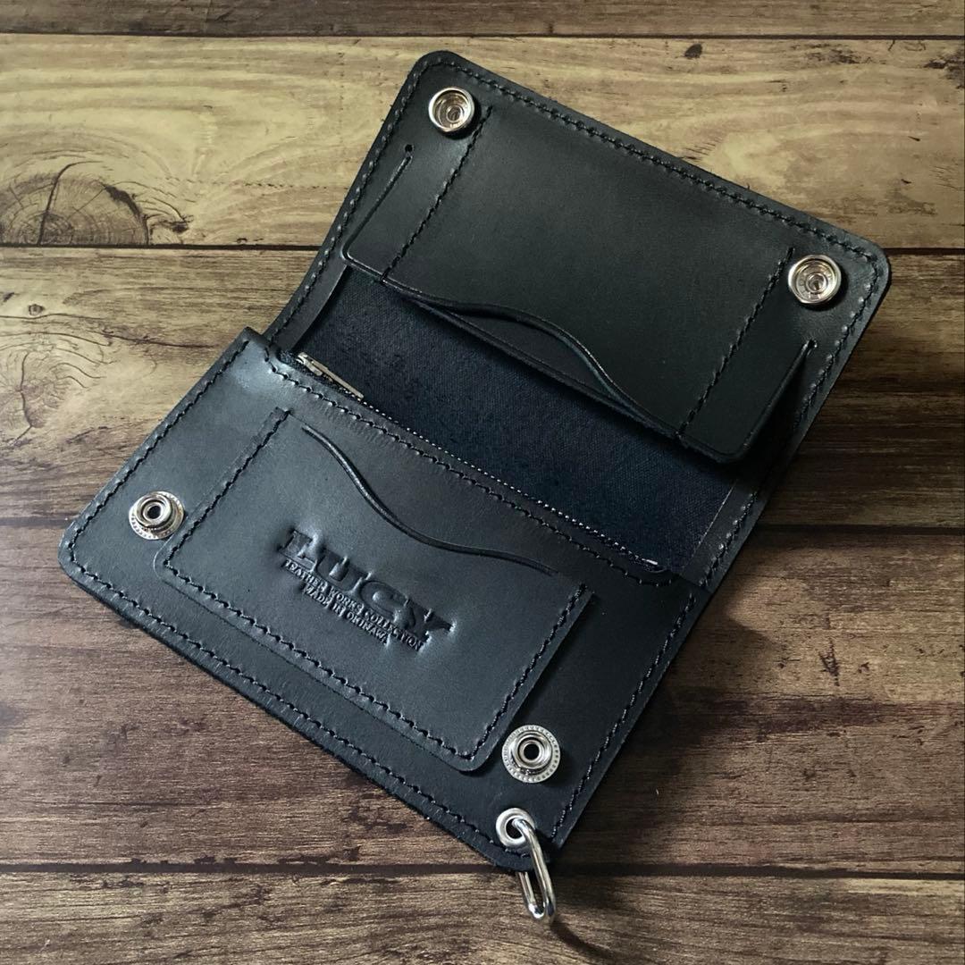 お札を折らずに収納】COW CRUST トラッカーウォレット150（ミドル）