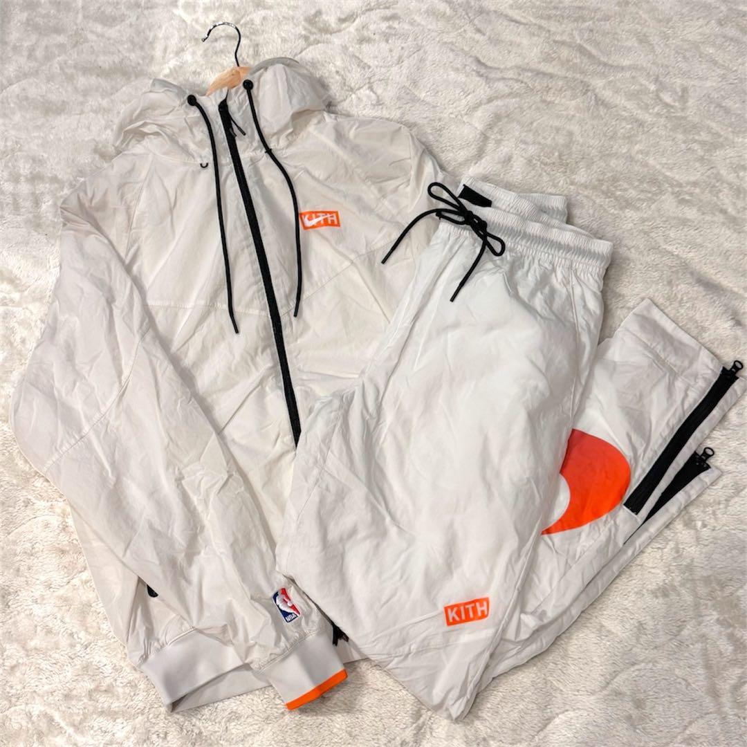 KITH Nike キス　ナイキ　コラボ　ナイロン　セットアップ　ホワイト　S KITH Nike キス ナイキ コラボ ナイロン セットアップ ホワイト S