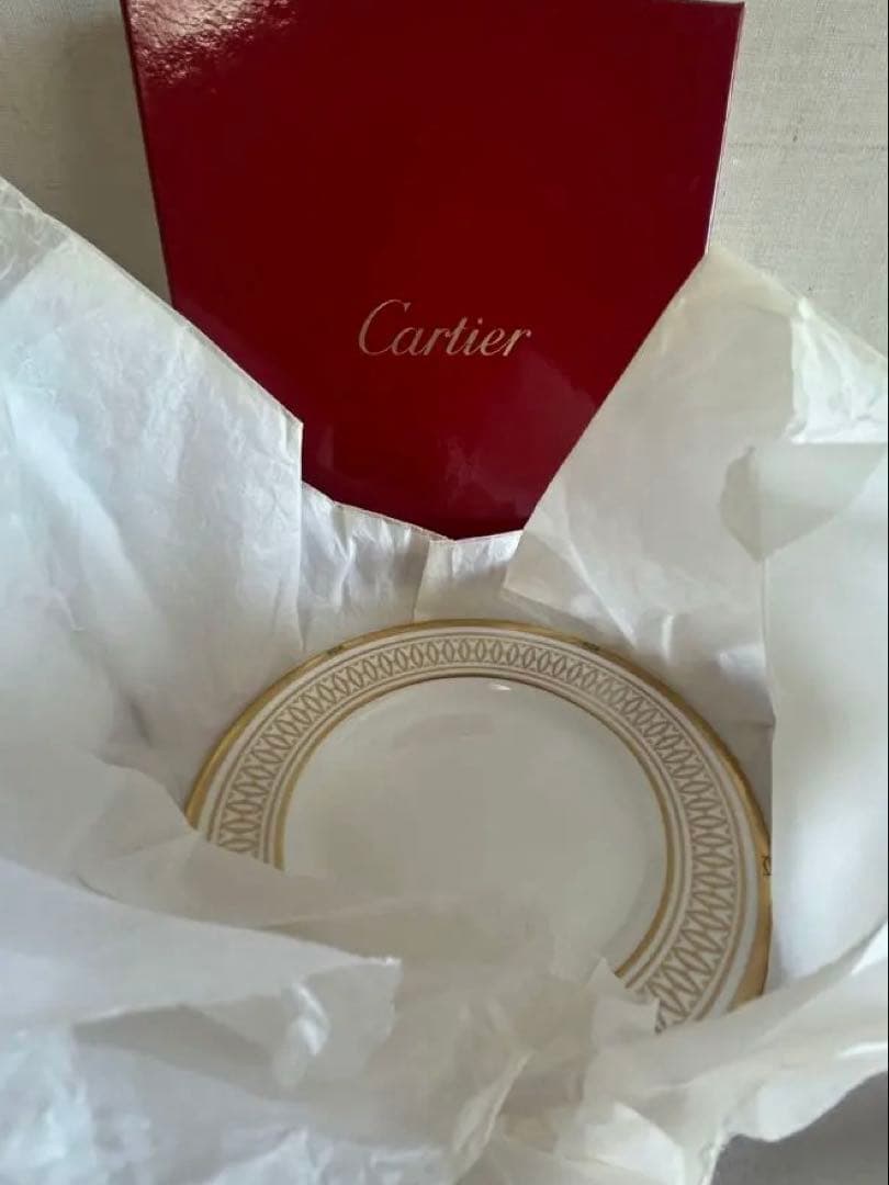 Cartier 金彩ロゴ縁取り パン皿デザート皿16.5センチ2枚箱入り - メルカリ