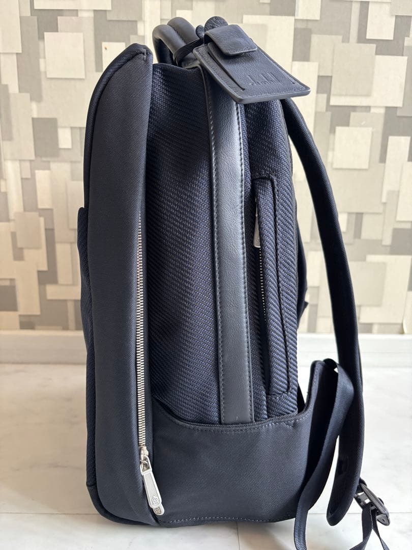 Dunhill D.TRAVELLERスーパーライト ネイビー リュックサック - メルカリ