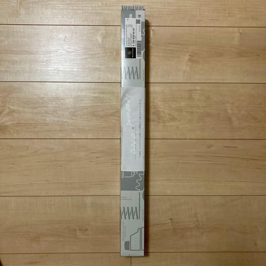 Mercedes-Benz ワイパーブレード A 205 820 46 03 - メルカリ