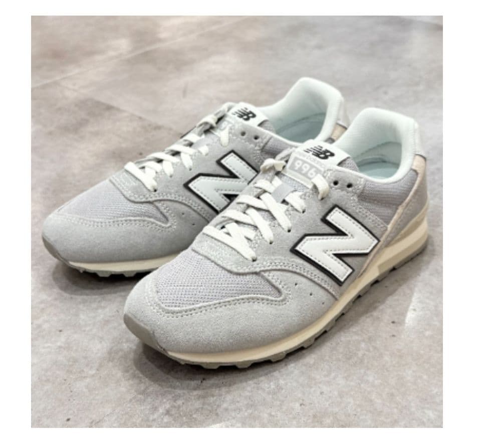 【新品】ニューバランス　スニーカー　WL996　グレー　24.5cm　送料込