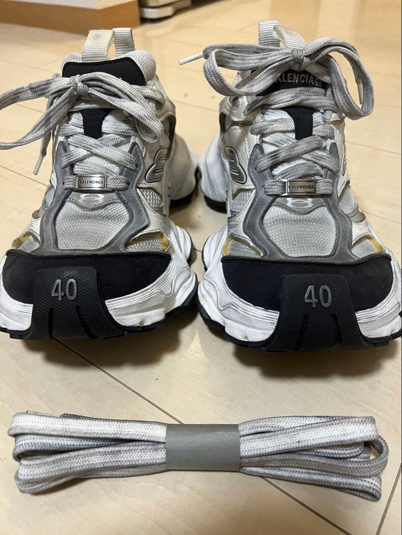 大幅値下げ BALENCIAGA CARGO カーゴ グレー サイズ40 - メルカリ