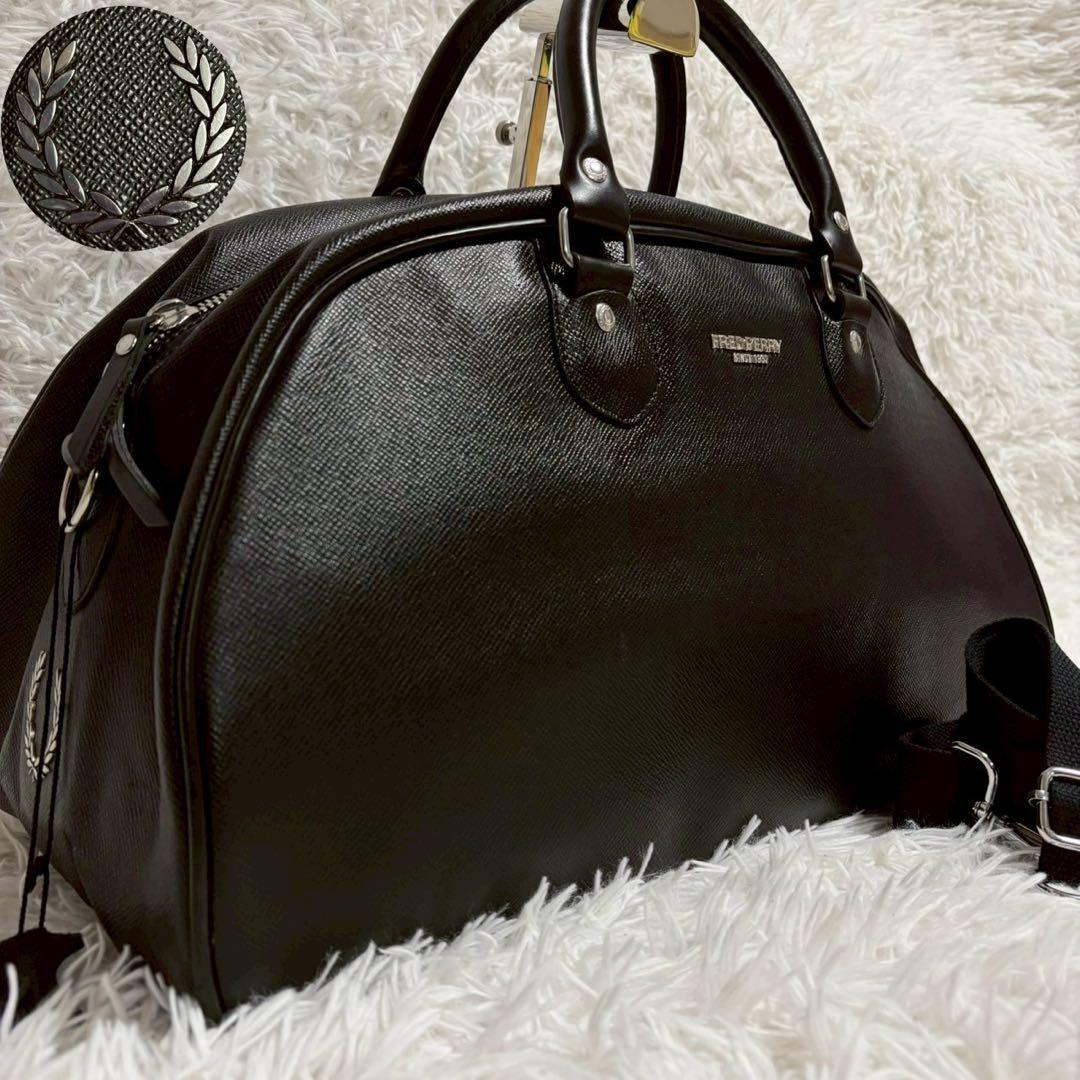 ✨極美品✨フレッドペリー ボストンバッグ オールレザー シルバーロゴ