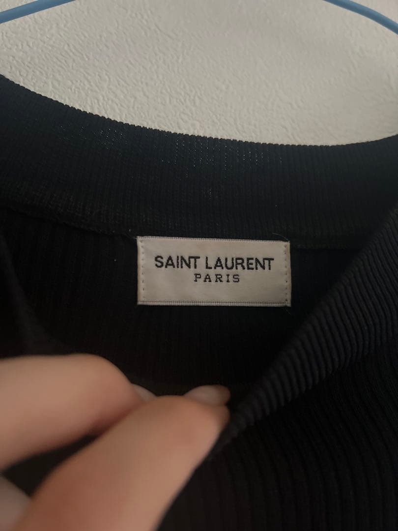 Saint Laurent トップス 黒SAINT LAURENT 黒 Tシャツ M SAINT LAURENT