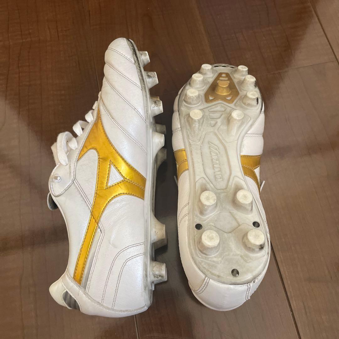 モレリア 2 ジャパン ホワイト×ゴールド - メルカリ