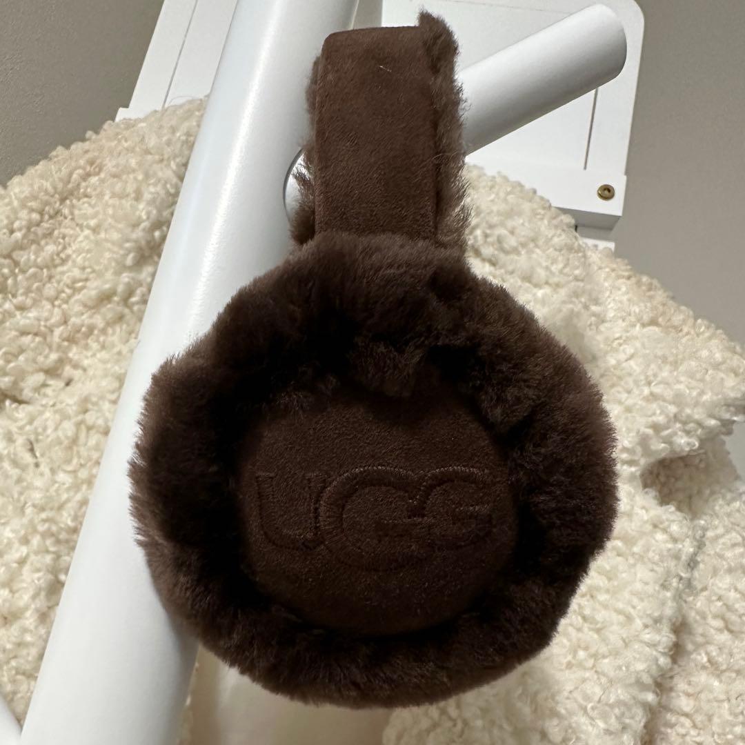 UGG アグ シープスキン イヤーマフ BURNT CEDAR ブラウン - メルカリ