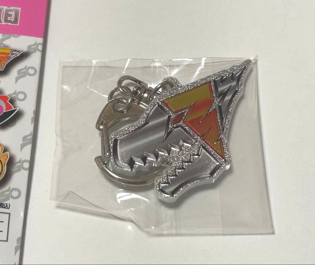 全スーパー戦隊展 グリッターアクリルキーホルダー E リュウソウジャー