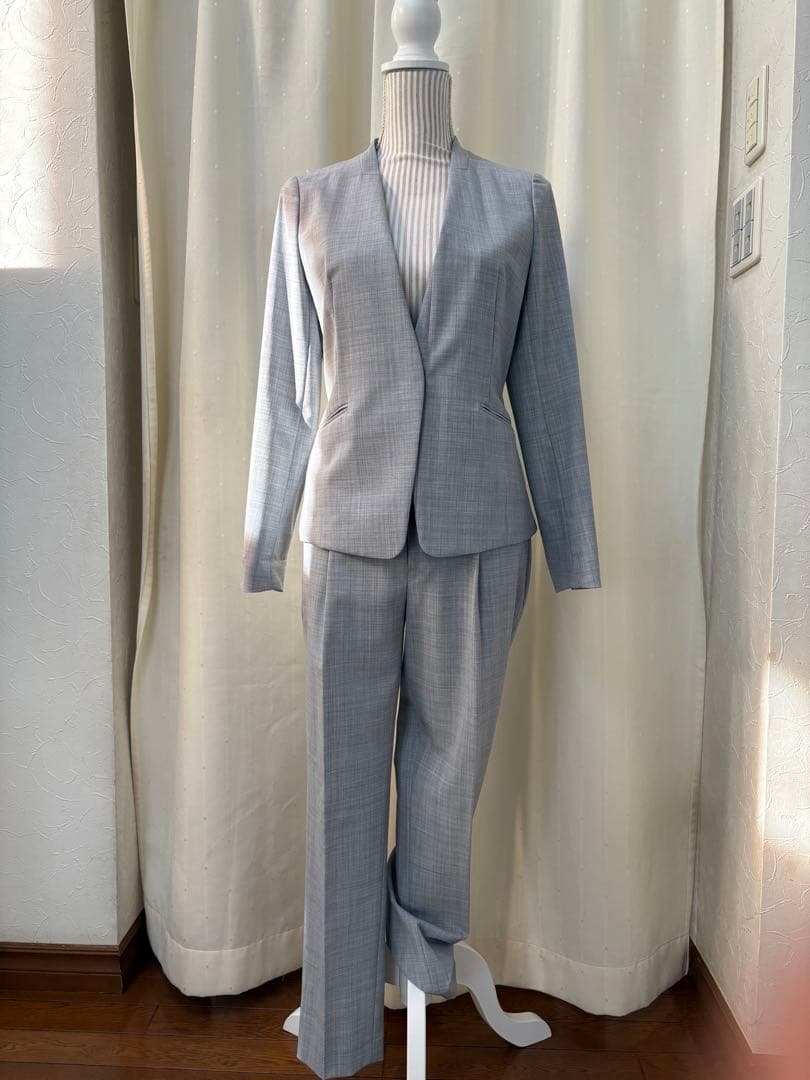 グリーンレーベルリラクシング ♦︎美品♦︎ライトグレー パンツスーツ