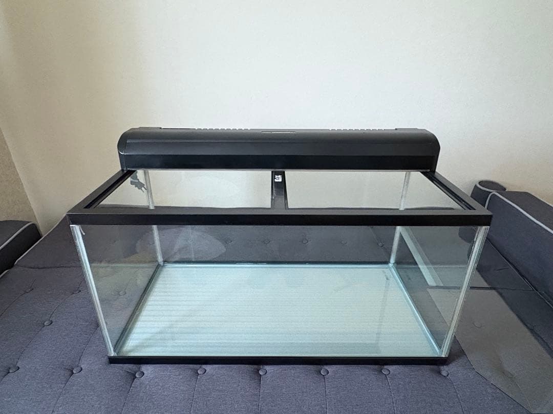 引き取り限定KOTOBUKI 900☓450☓450 ガラス水槽ガラス蓋ライト 引き取り限定KOTOBUKI 900☓450☓450 ガラス水槽ガラス蓋ライト