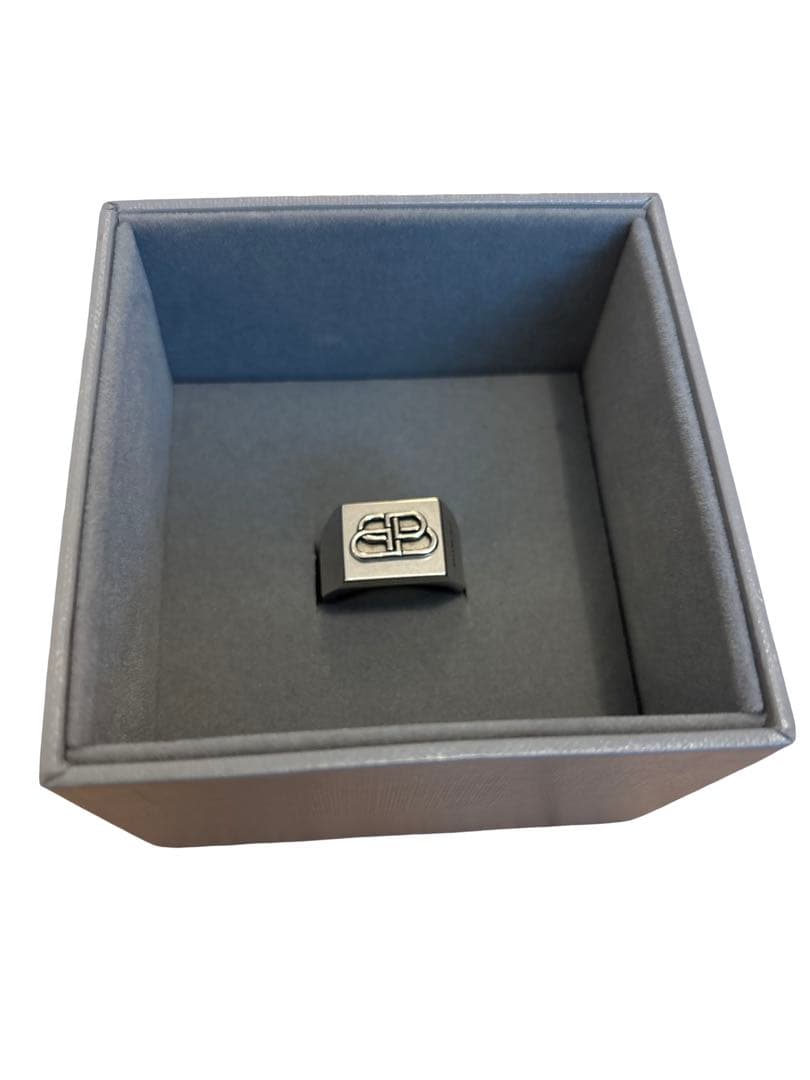 BALENCIAGA BB シグネット リング 60 (19-20号) - メルカリ