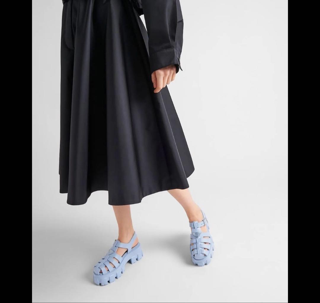 最終 PRADA モノリス ラバーサンダル 37 23.5cm プラダ ブルー