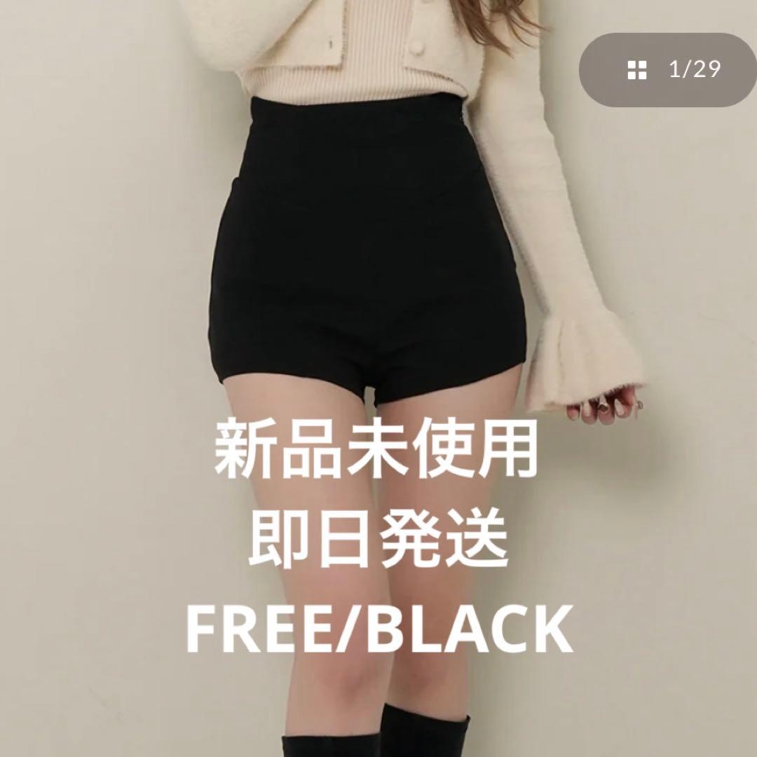 【新品】Darich 美シルエットショートパンツ FREE / BLK 美シルエットショートパンツ – Darich (ダーリッチ)