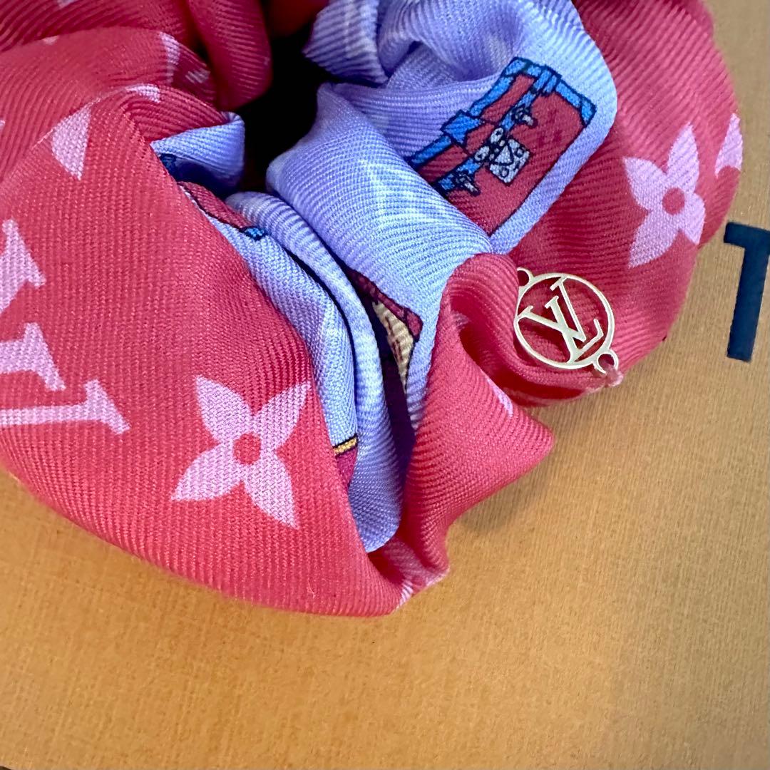 新品】LOUIS VUITTON ヘアシュシュミニマル 赤・紫 シルク100％