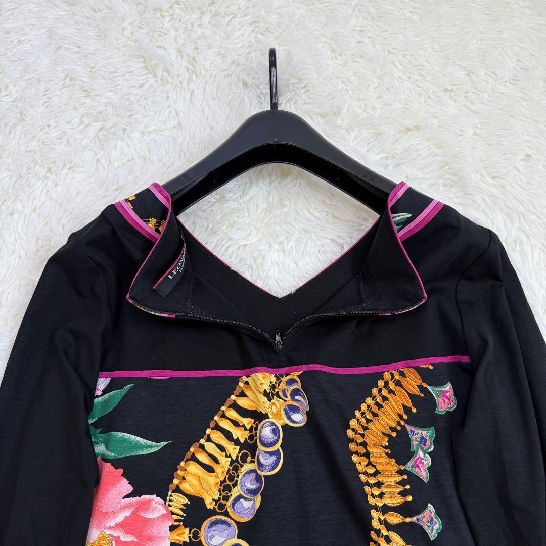 レオナール チュニック 大きいサイズLL 花柄 宝石柄 トリム ブラック