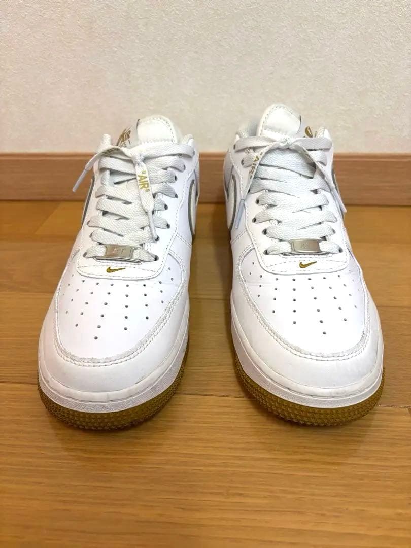 ナイキ エアフォース1 '07 ホワイト×ゴールド ガムソール 26.5cm