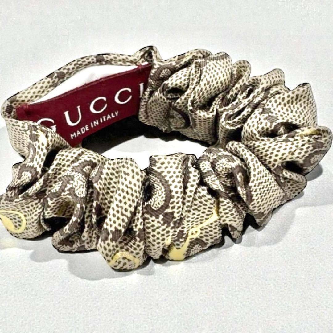 GUCCI GGパターン リボン シュシュ ホースビット 2点セット - メルカリ