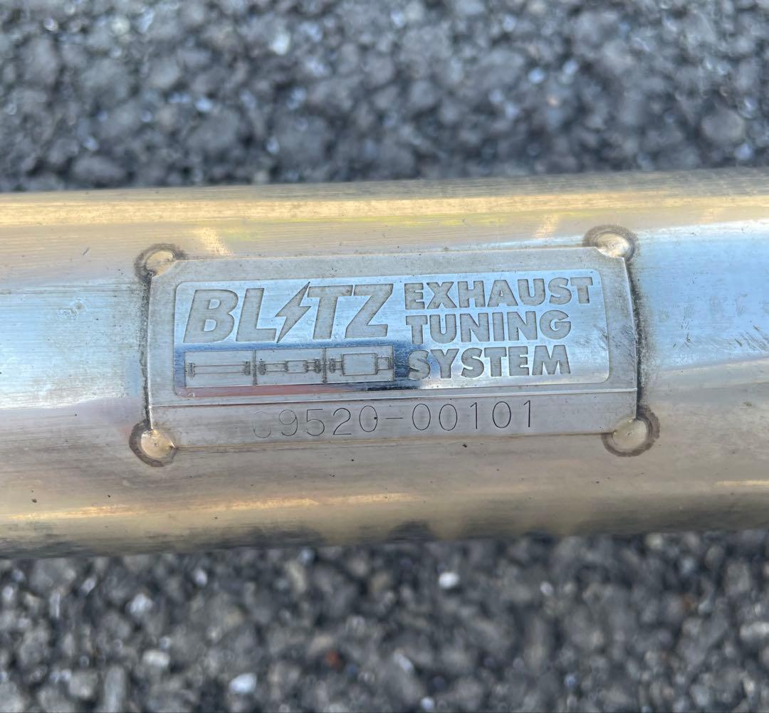 BLlTZ ブリッツ4本出しマフラーエスクァイア ノアヴォクシー