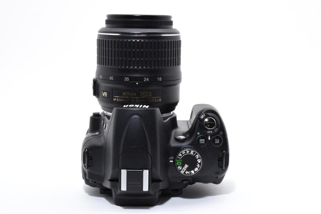 □ 美品・極少S数1885回 □ ニコン Nikon D5000 レンズキット