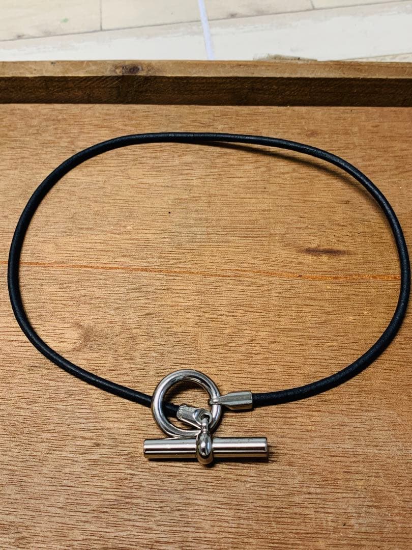 エルメス グレナンチョーカー ブラック×シルバー - メルカリ