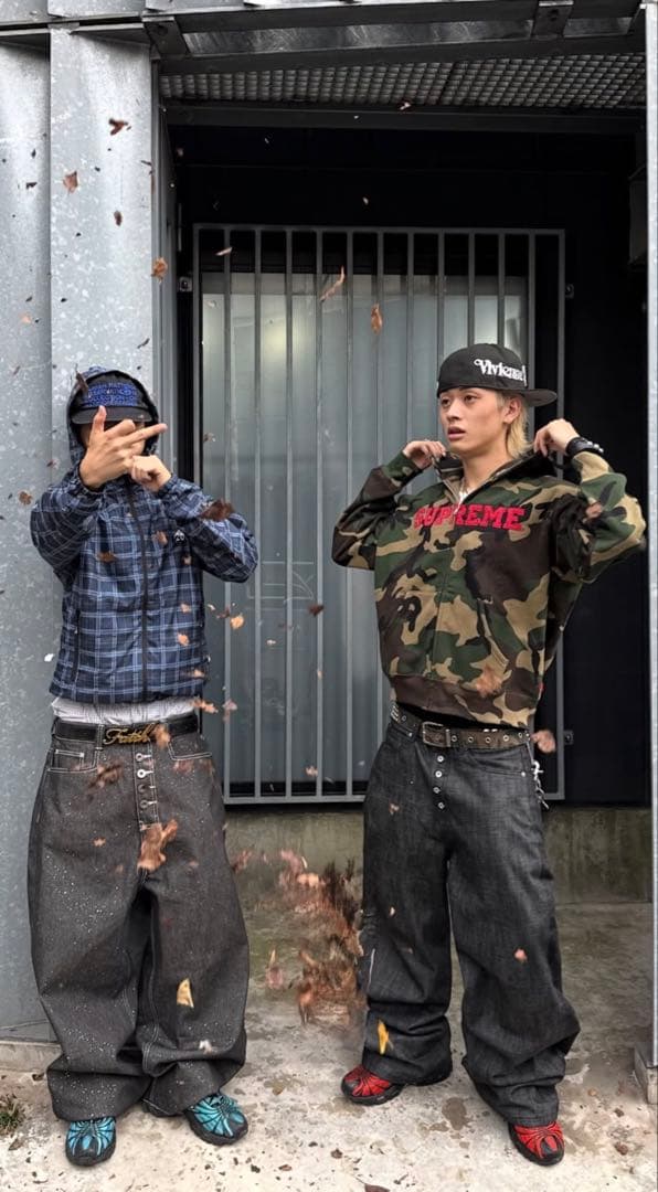 Bevisブリングブリング キラキラ バギージーンズ（ブラック）W32