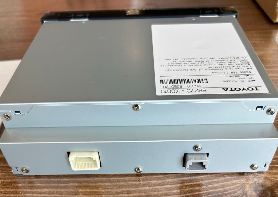 トヨタ純正 CD.DVDデッキ 86270-k0010 新品未使用品 - メルカリ
