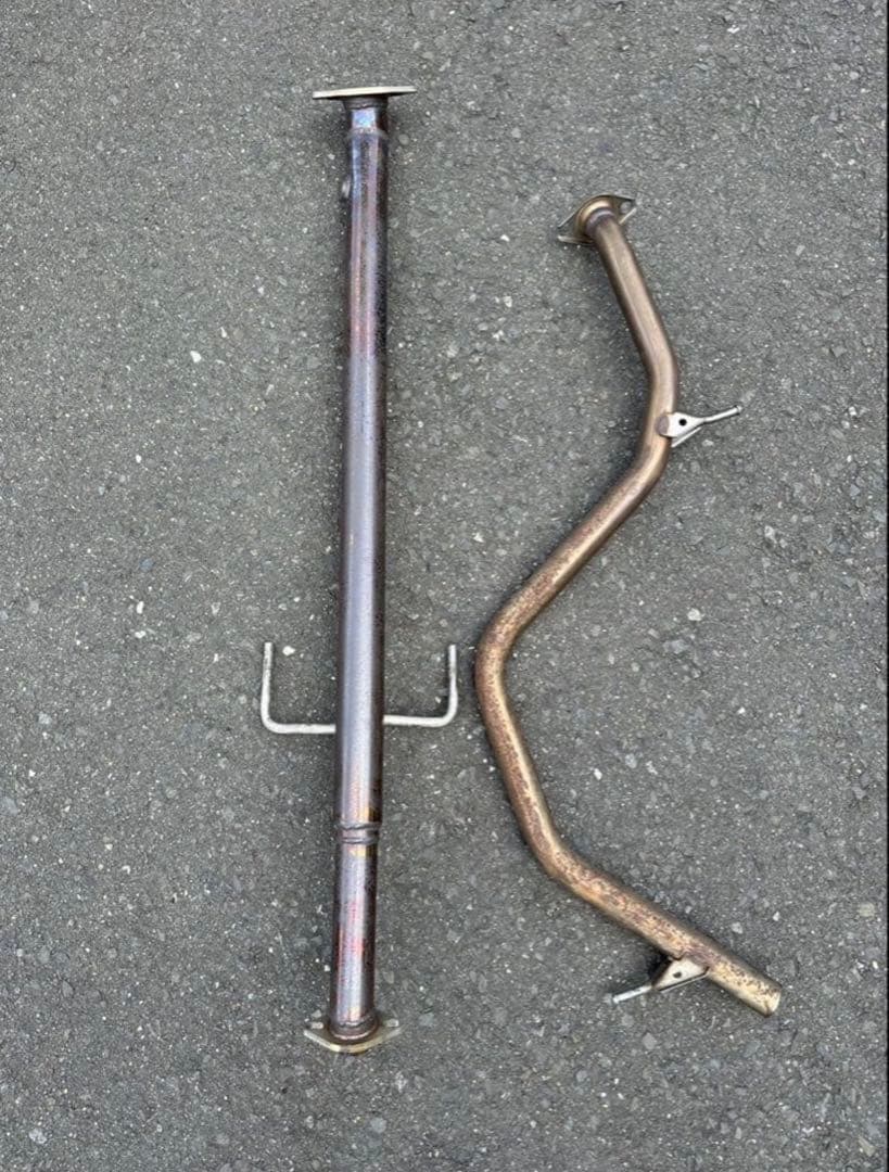 50プリウス ワンオフマフラー 中間リアストレートマフラー - メルカリ