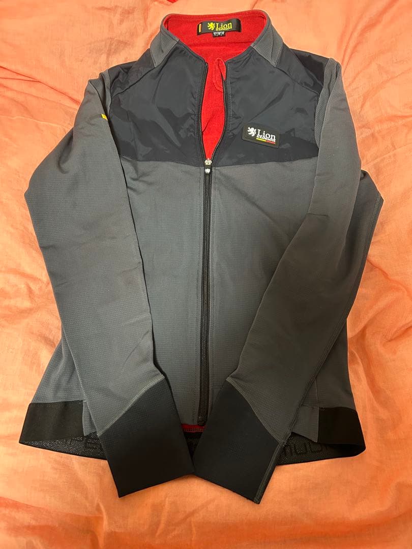 Lion de Kapelmuur サイクルジャケット L - メルカリ