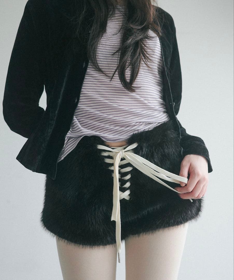 igi LACED FUR SHORTS / レースアップファーショートパンツ - メルカリ