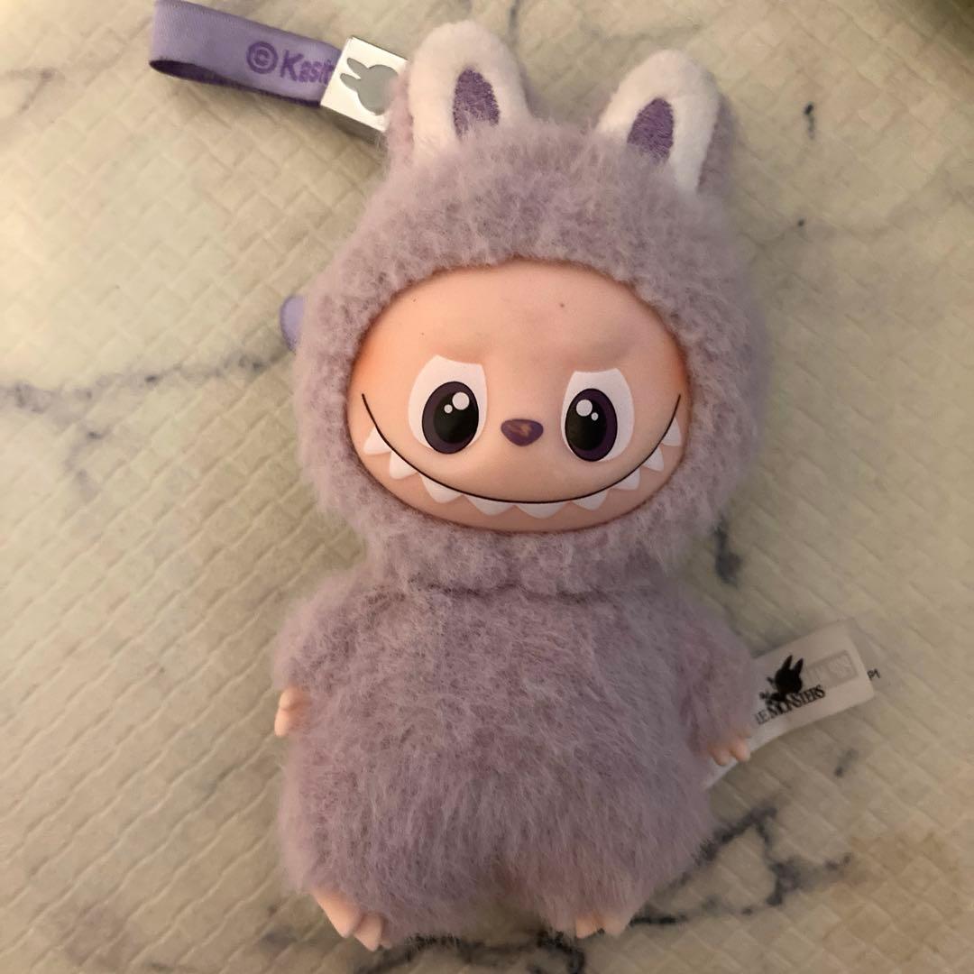 THE MONSTERS PIN FOR LOVE イニシャル ラブブ M - メルカリ