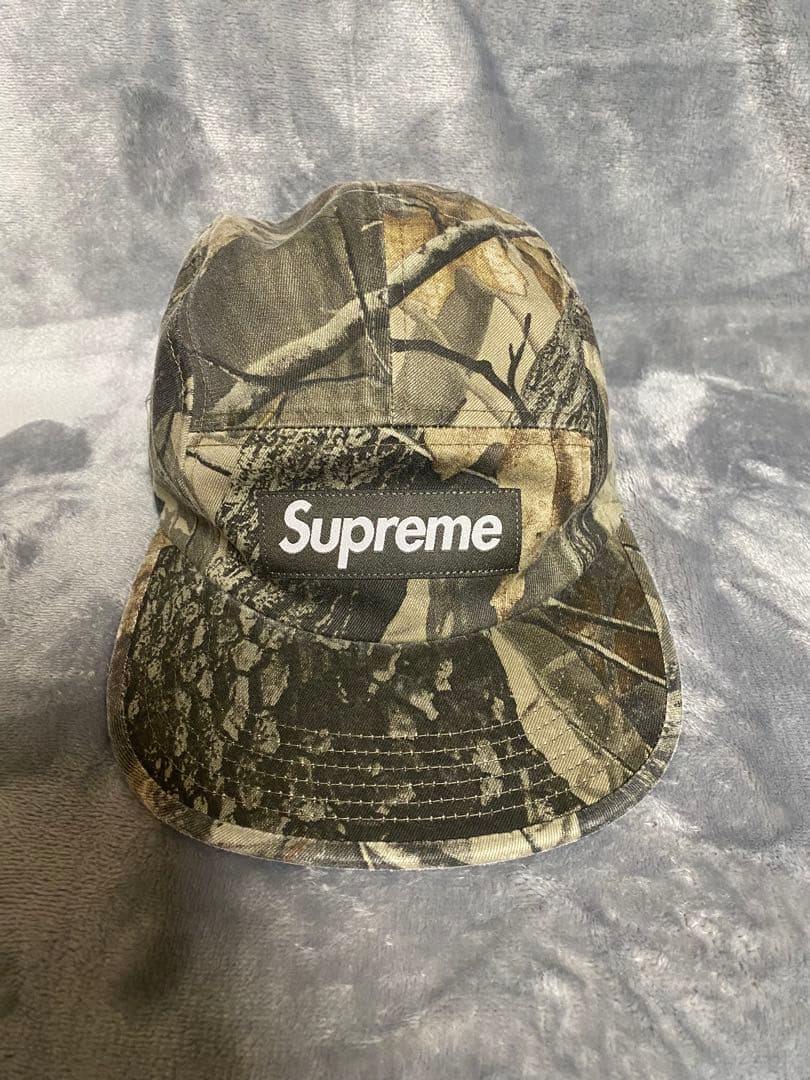 Supreme リアルツリー キャップ - メルカリ