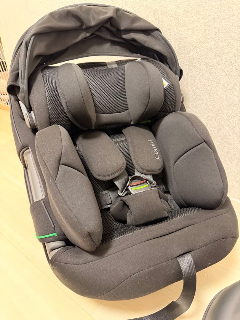 2025年モデル】Combi チャイルドシート