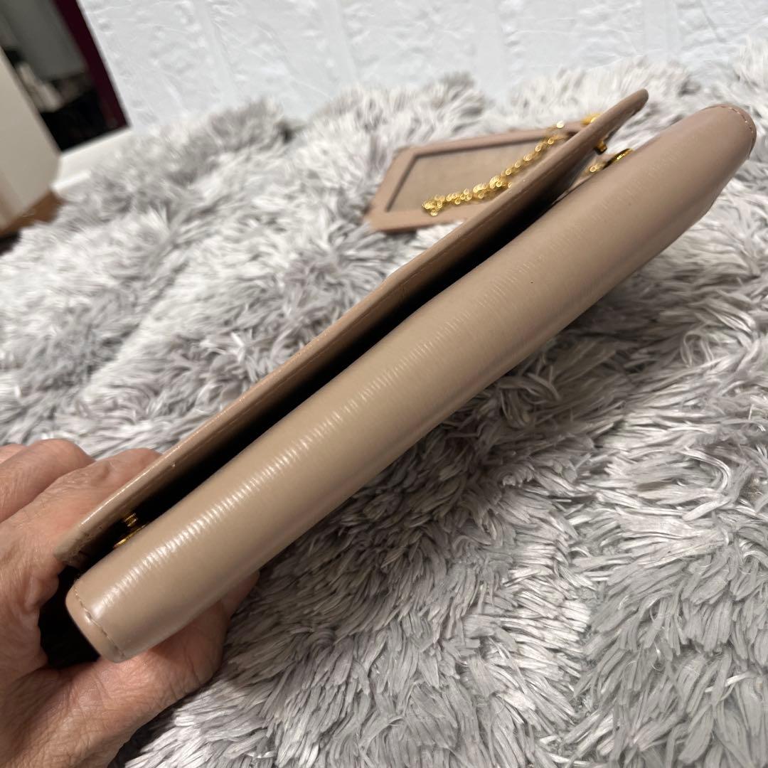 美品✨PRADA 長財布 バイカラー メタルロゴ カードケース ヌード