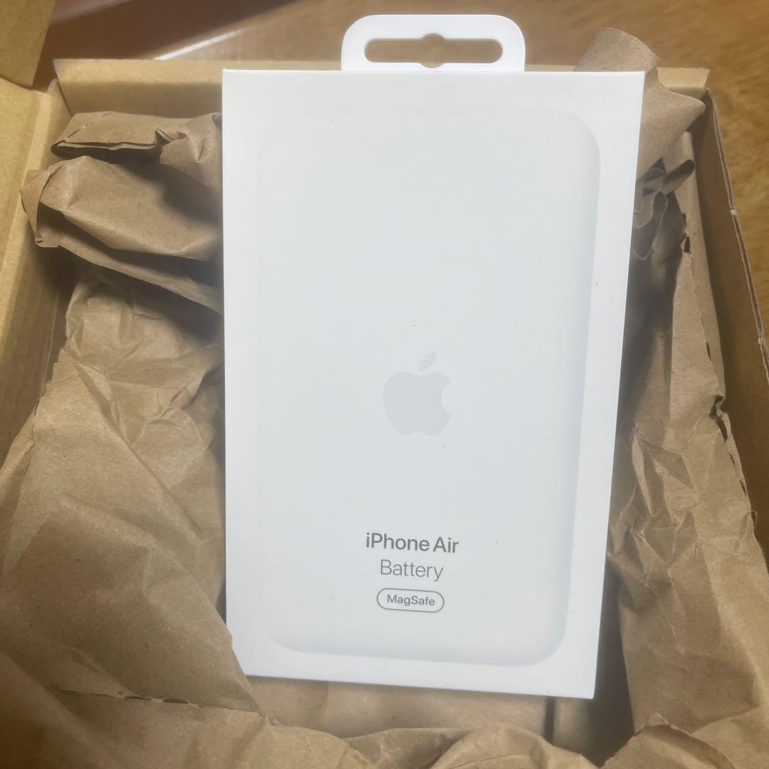 iPhone Air Battery MagSafe対応 ホワイト iPhone Air MagSafe Battery - Apple