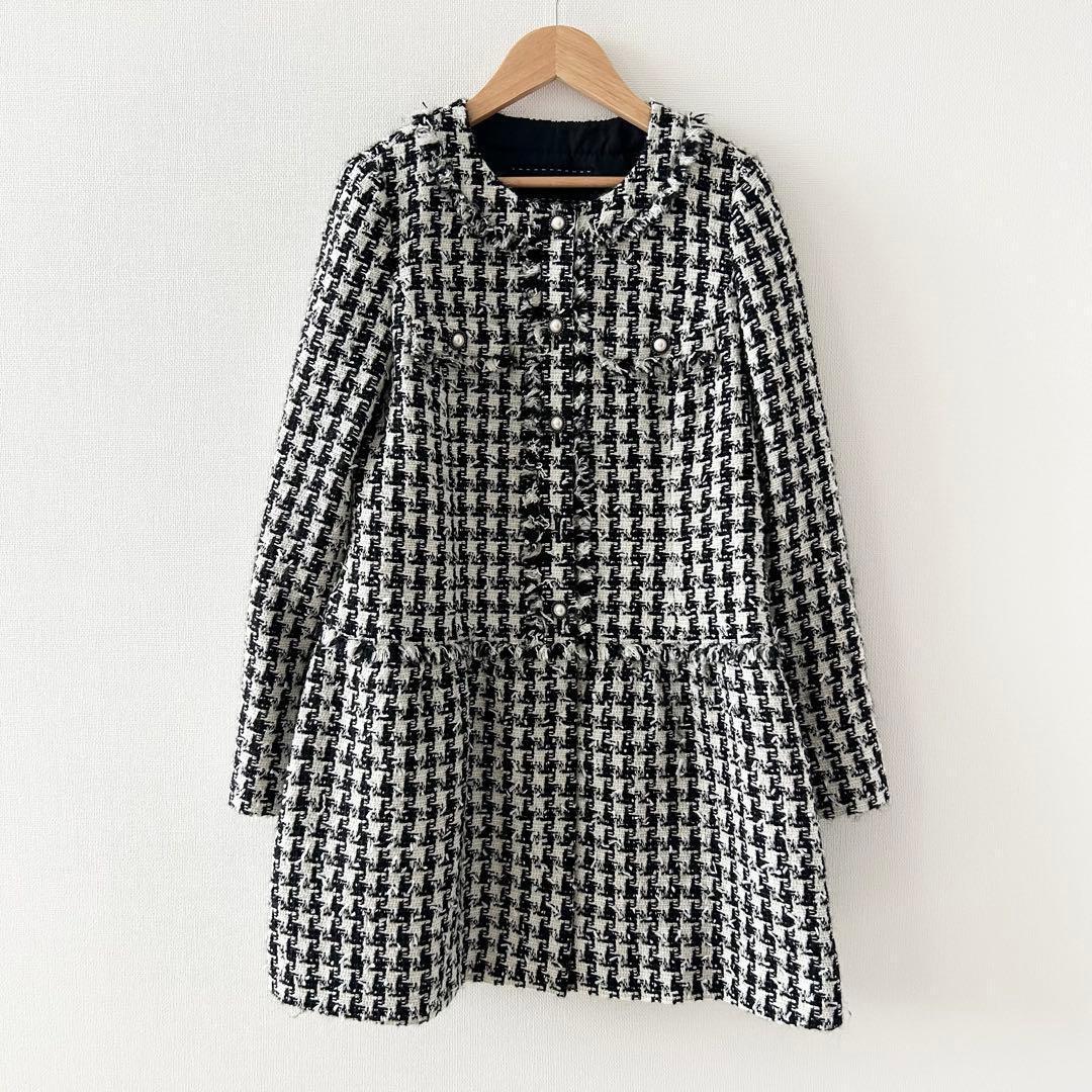 TO BE CHIC ハウンドトゥースツイードノーカラー ロングジャケット 2361-W5E0324109.jpg?v=1696496013