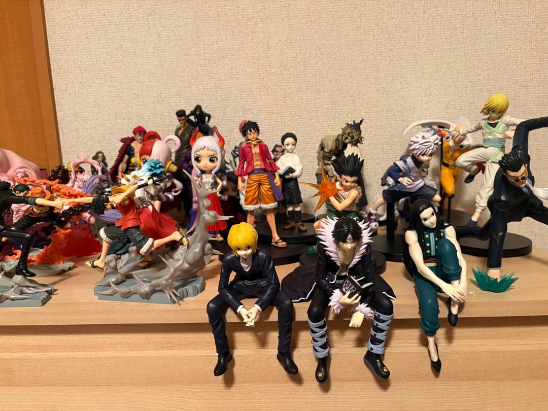 ハンターハンター、ワンピースなどジャンプ系フィギュア32体セット