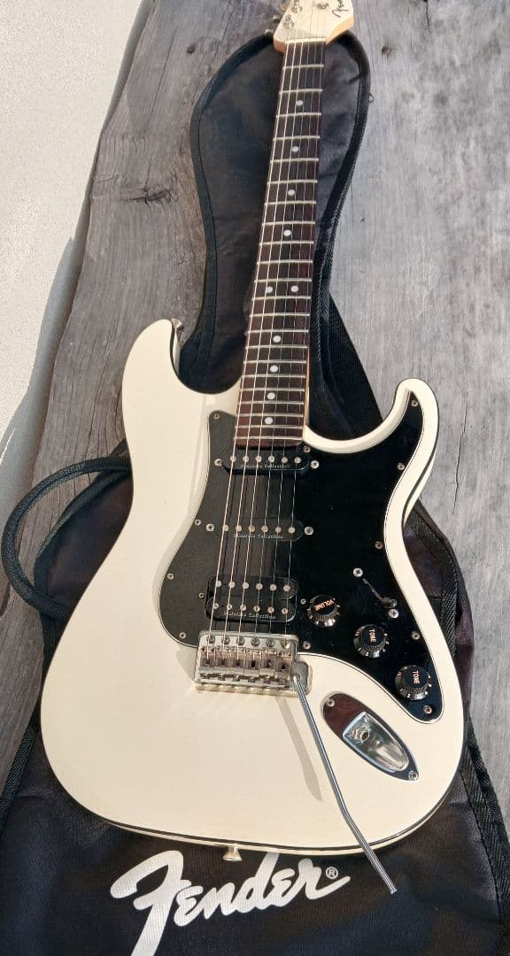 フェンダージャパンエアロダインミディアムスケール Fender フェンダー Japan Exclusive Aerodyne Strat Medium Scale HSS