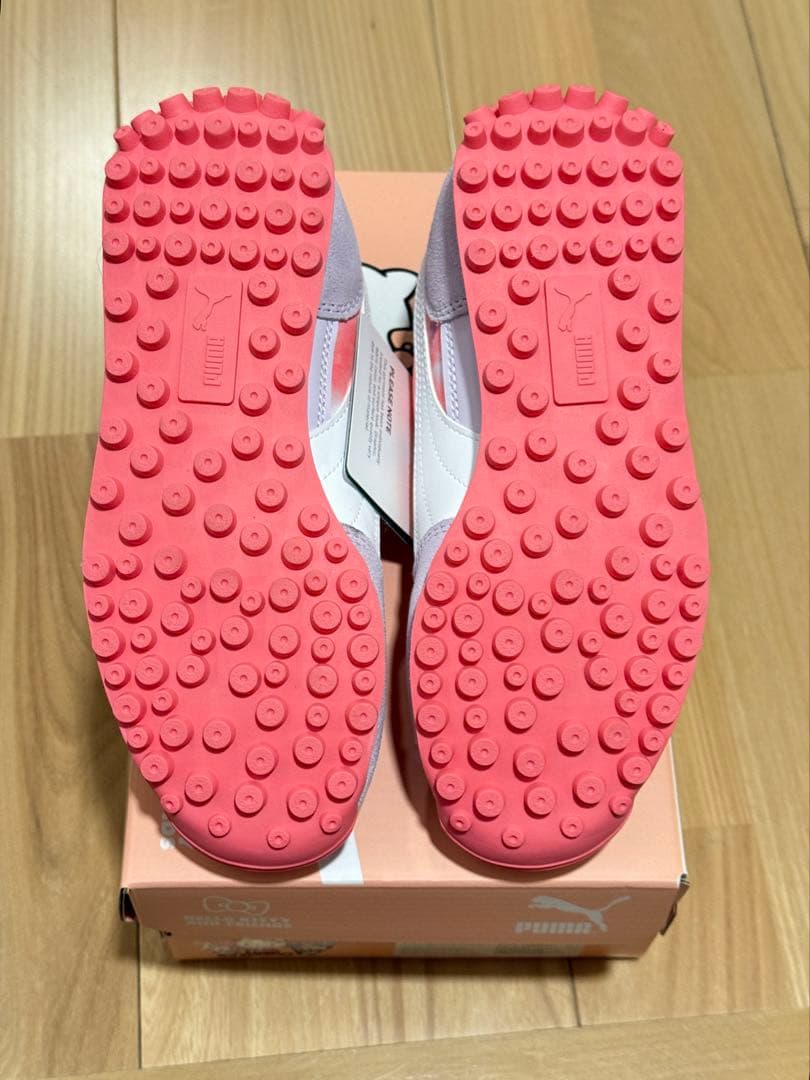 未使用 プーマ PUMA x ハローキティ 21cm 401411 01 - メルカリ