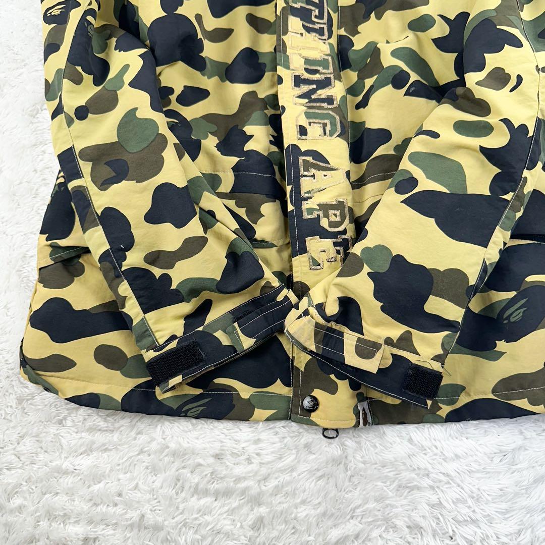 き*う様 ア ベイシング エイプ 1stサル迷彩柄 スノボジャケット 黄色 L