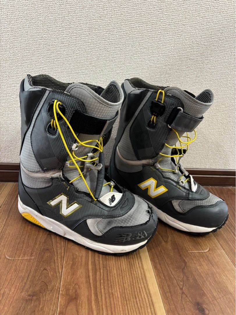 ニューバランス スノーボード ブーツ 686 26.5cm