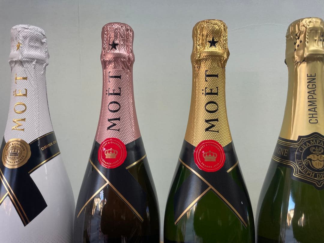 MOËT & CHANDON シャンパン 4本セット - メルカリ