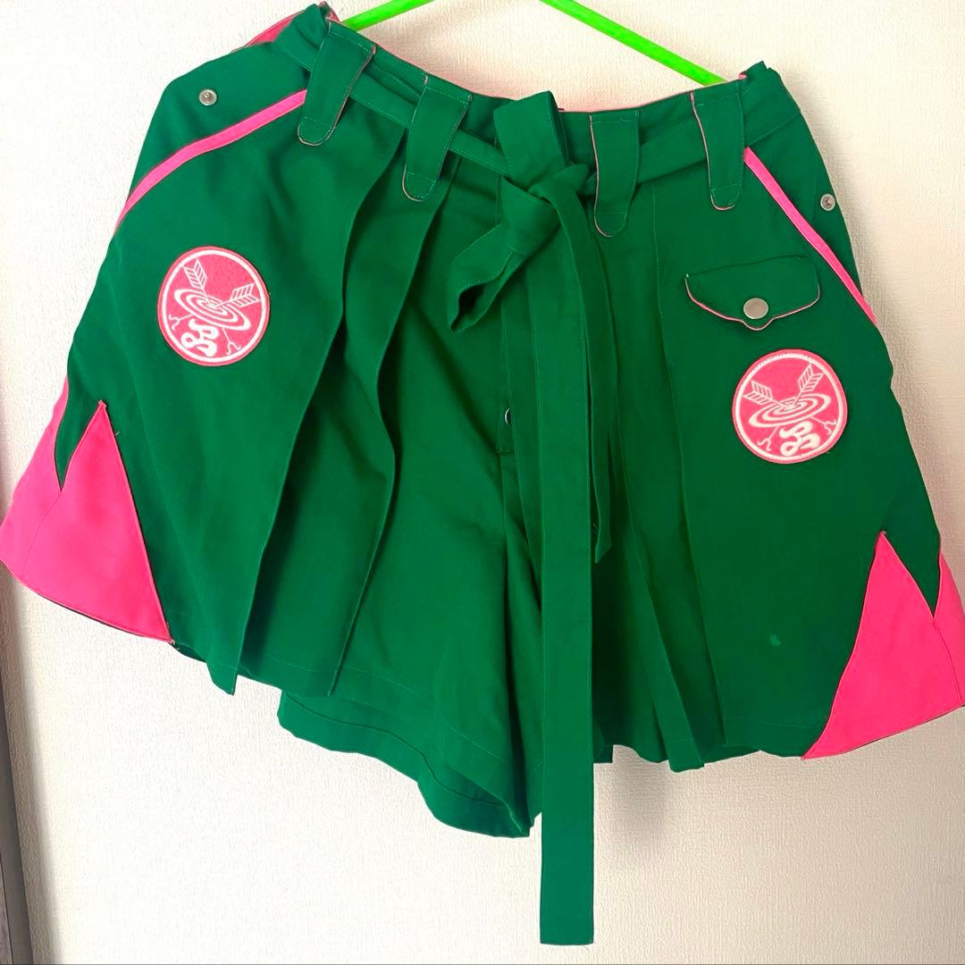 卓矢エンジェル 袴短Ｐ 緑×ピンク 派手 サイバー 着物】ﾋﾟﾝｸにｺｲﾋﾟﾝｸ袖ｻｸﾗ+【袴】フカミドリ│ネットで簡単・便利に☆袴