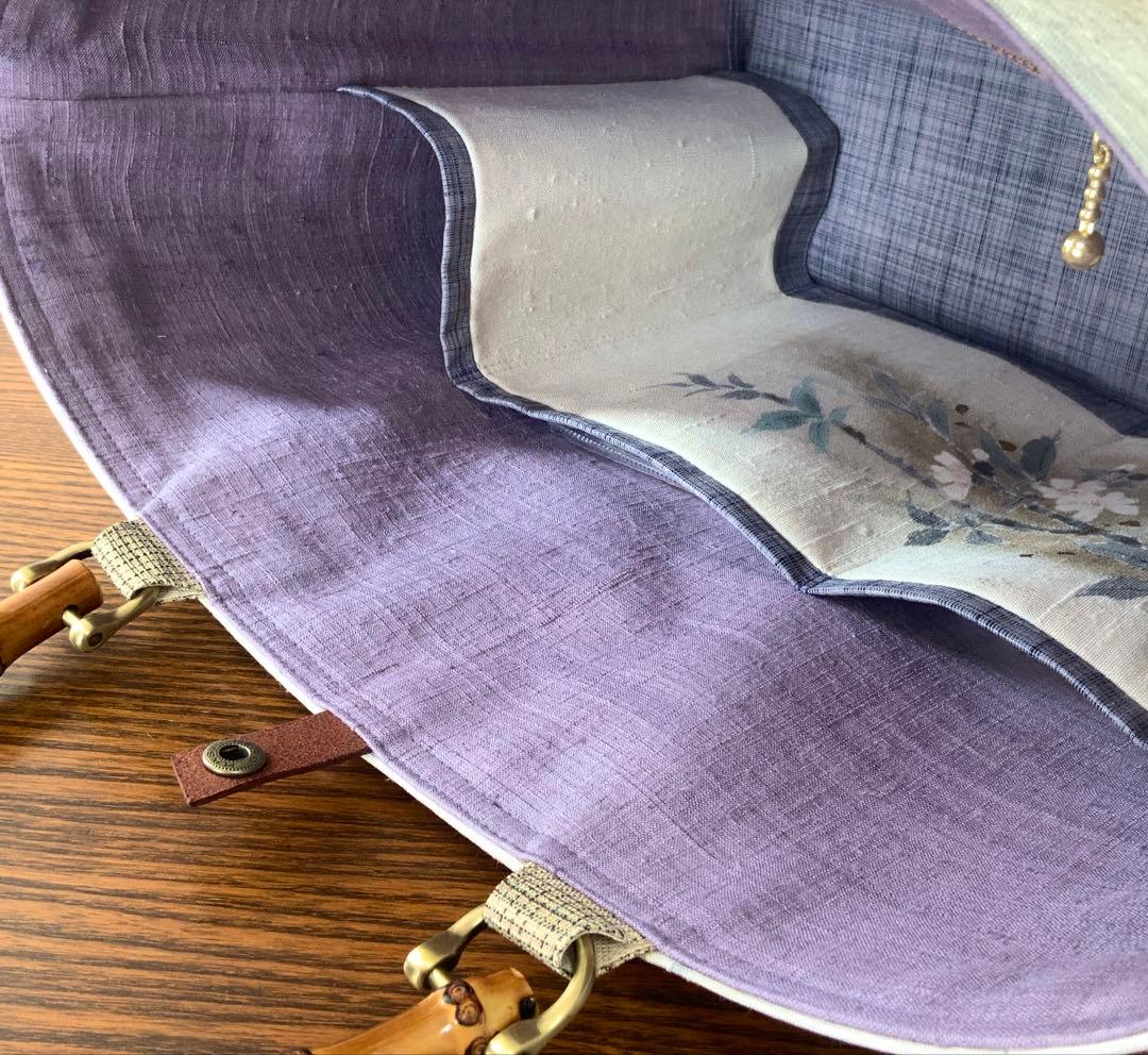 A4サイズ対応 紬帯 手描きの枝桜 リメイク バンブーハンドルバッグ