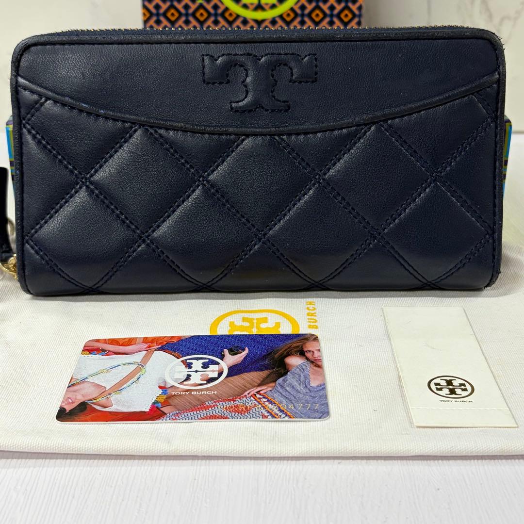 新品同様‼️ トリーバーチ 財布 長財布 キルティング ラウンド