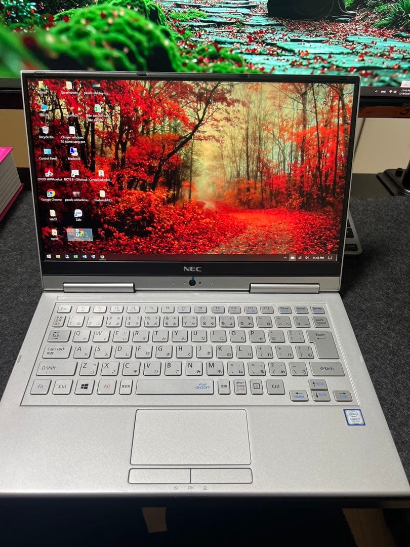 NEC ノートPC Lavie HybridZero HZ750GAS 2in1 Amazon.co.jp: NEC PC-HZ750GAS LAVIE Hybrid ZERO : パソコン・周辺機器