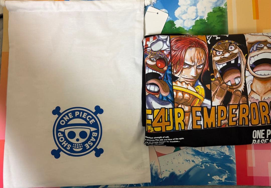 ワンピースベースショップ オリジナルTシャツ 4皇 ロゴ入り 巾着付き