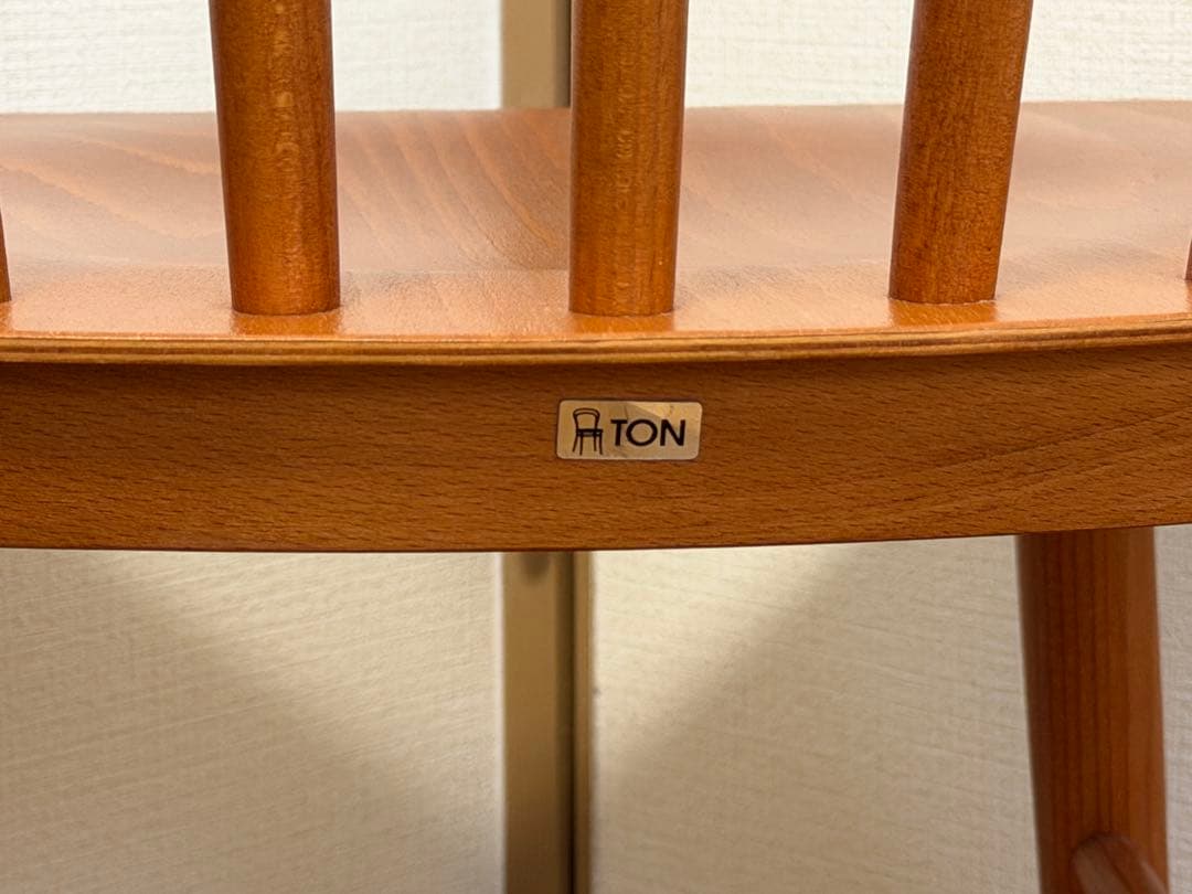 廃盤 TON ダイニングチェア unico 木製 北欧テイスト 椅子 2脚セット